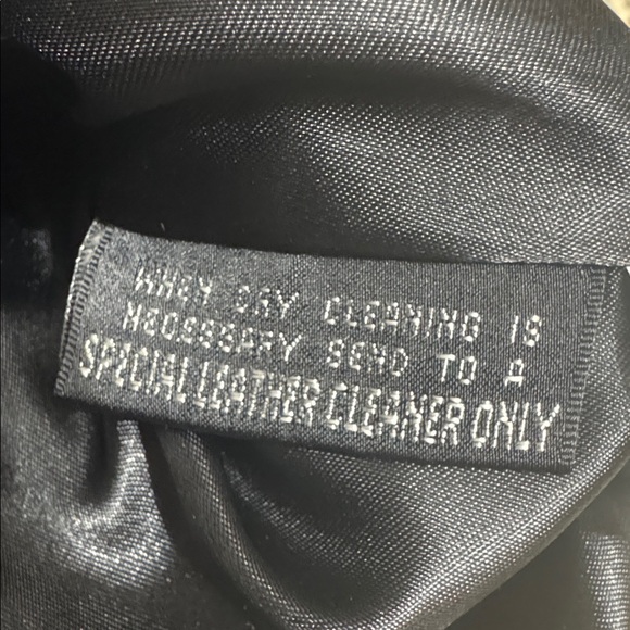 WILSON’S LEATHER Maxima Vintage Leather Vest L 19” p2p Black EUC - Picture 9 of 10